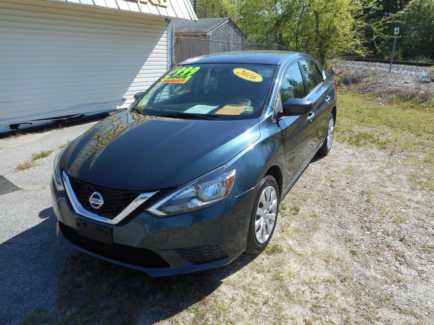 2016 Blue Nissan Sentra FE+ S (3N1AB7AP6GL) with an 1.8L L4 SFI DOHC 16V engine, CVT transmission, located at 2553 Airline Blvd, Portsmouth, VA, 23701, (757) 488-8331, 36.813889, -76.357597 - ***VEHICLE TERMS*** Down Payment: $999 Weekly Payment: $95 APR: 23.9% Repayment Terms: 42 Months *** CALL ELIZABETH SMITH - DIRECTOR OF MARKETING @ 757-488-8331 TO SCHEDULE YOUR APPOINTMENT TODAY AND GET PRE-APPROVED RIGHT OVER THE PHONE*** - Photo#1